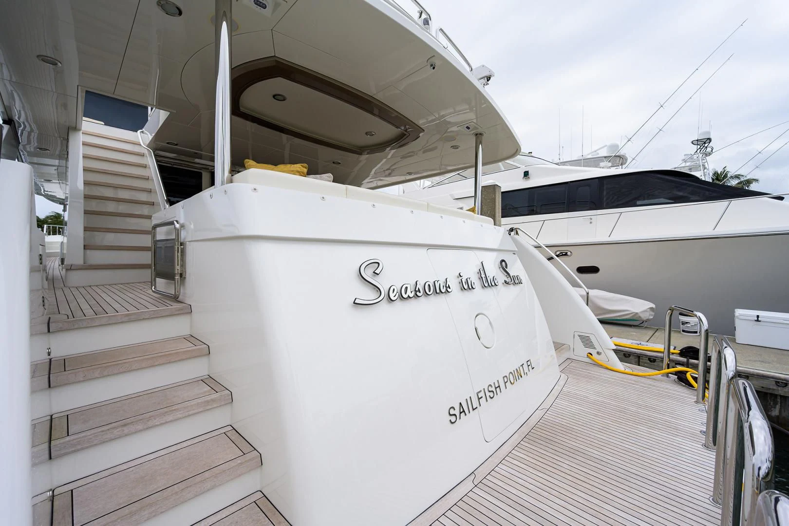 diagram aboard ZEPHYR Yacht for Charter