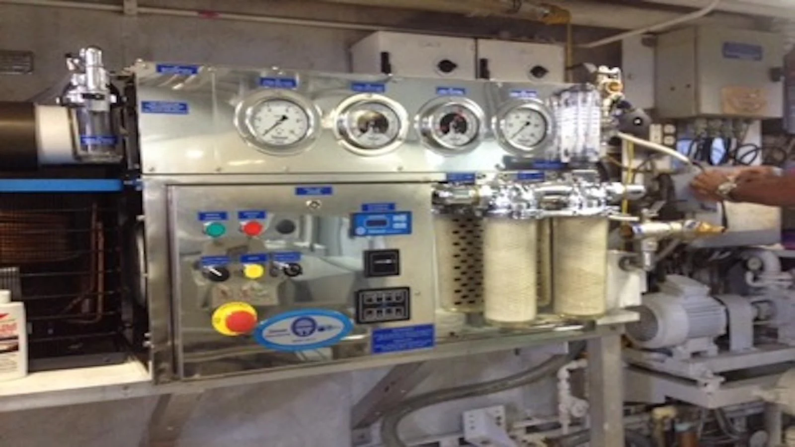 a machine with a large amount of dials aboard SEAGULL OF CAYMAN Yacht for Sale