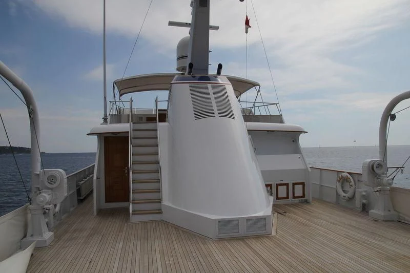 a boat on a dock aboard SEAGULL OF CAYMAN Yacht for Sale