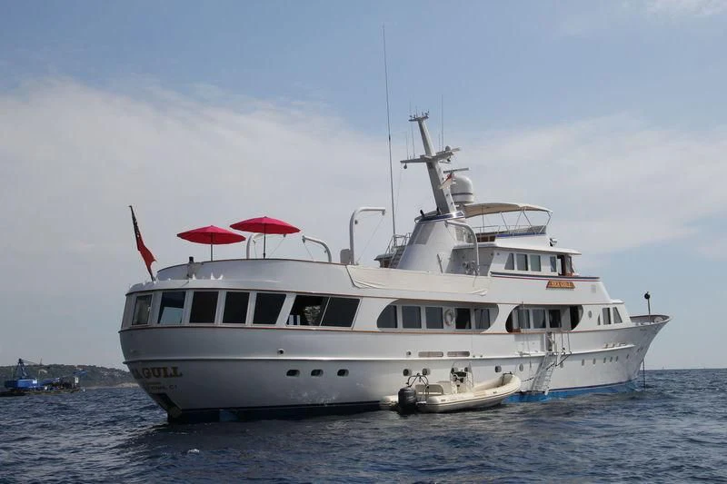 a boat in the water aboard SEAGULL OF CAYMAN Yacht for Sale