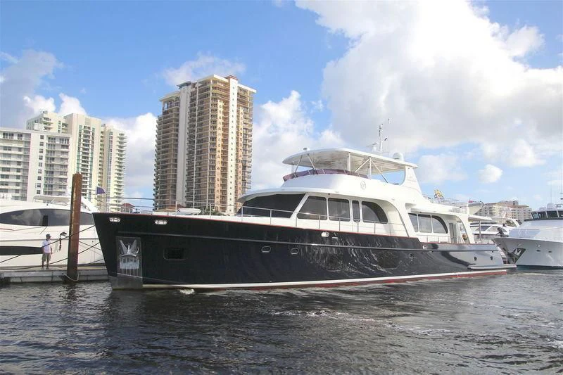 a boat in the water aboard PRIMA MEA Yacht for Sale