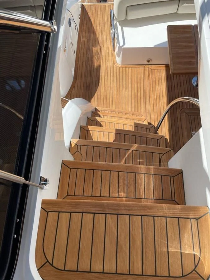 a wooden box with a handle aboard MOONLIGHT DRIVE Yacht for Sale