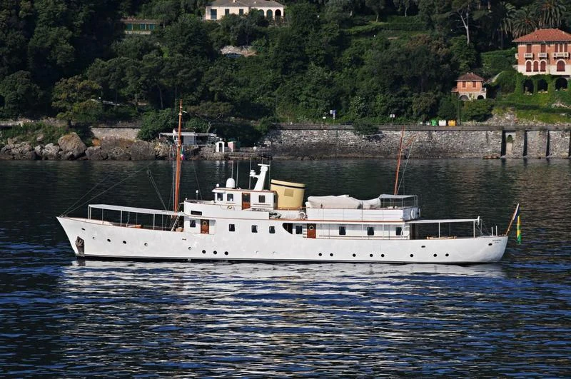 a boat on the water aboard DEIANEIRA Yacht for Sale
