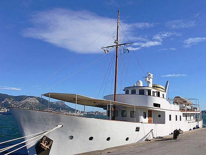 a boat on the water aboard DEIANEIRA Yacht for Sale