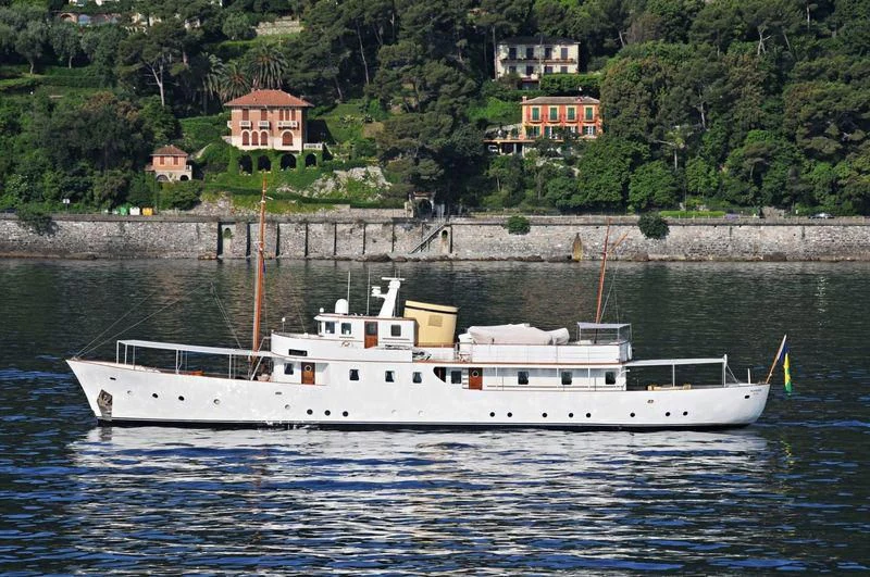 a boat on the water aboard DEIANEIRA Yacht for Sale