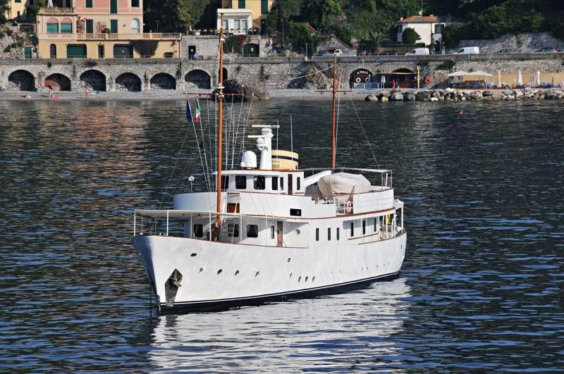 a boat on the water aboard DEIANEIRA Yacht for Sale