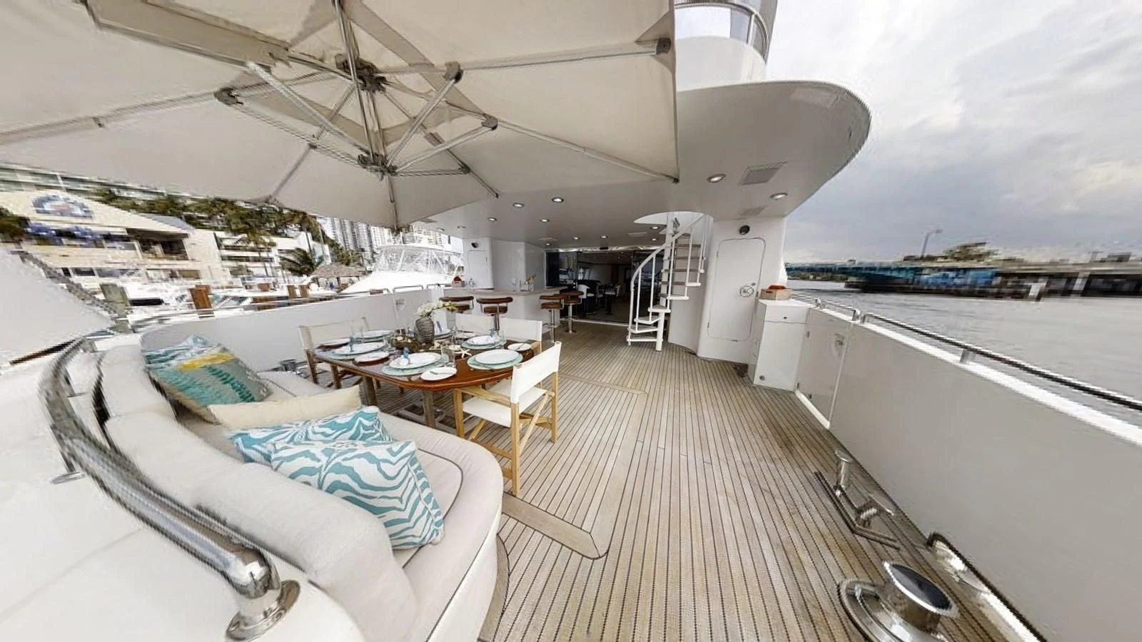 inside of a boat aboard ENTOURAGE Yacht for Sale