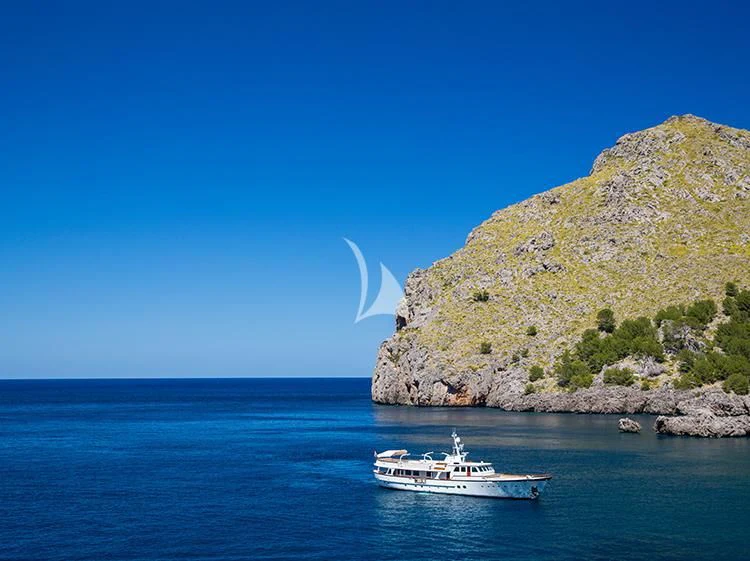 a boat on the water aboard HEAVENLY DAZE Yacht for Sale