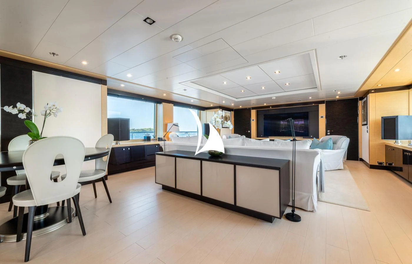 a room with a table and chairs aboard GRACE (YET) Yacht for Sale