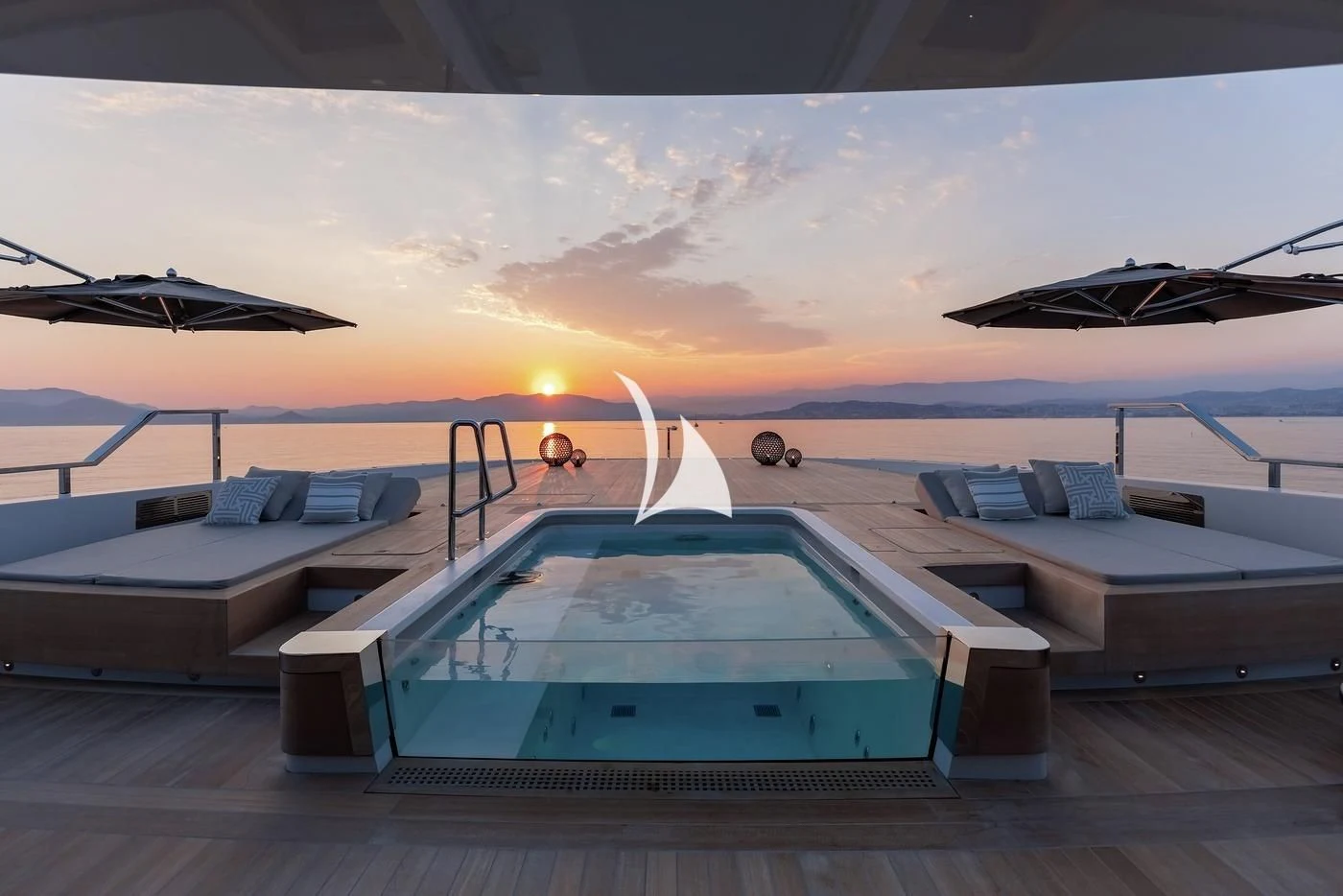 a pool on a deck aboard LEMON TREE Yacht for Charter