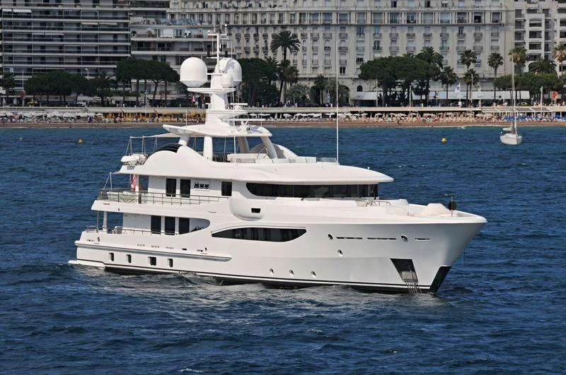 a white yacht in the water aboard LADY BRAVE Yacht for Sale