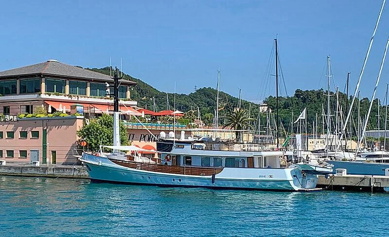 boats in the water aboard F-100 Yacht for Sale