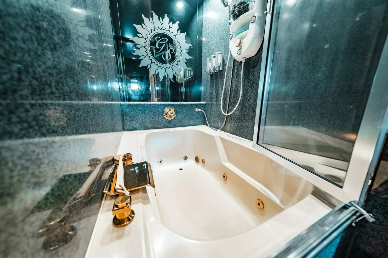 a bathtub and a sink aboard LADY GERTS Yacht for Sale
