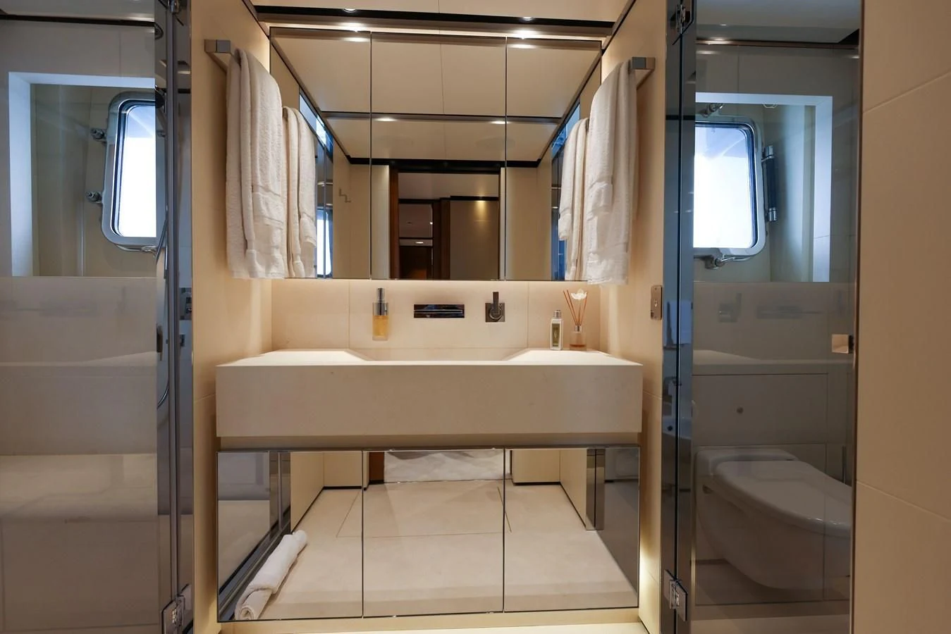 a bathroom with a sink and a bathtub aboard MEDIALLY Yacht for Sale
