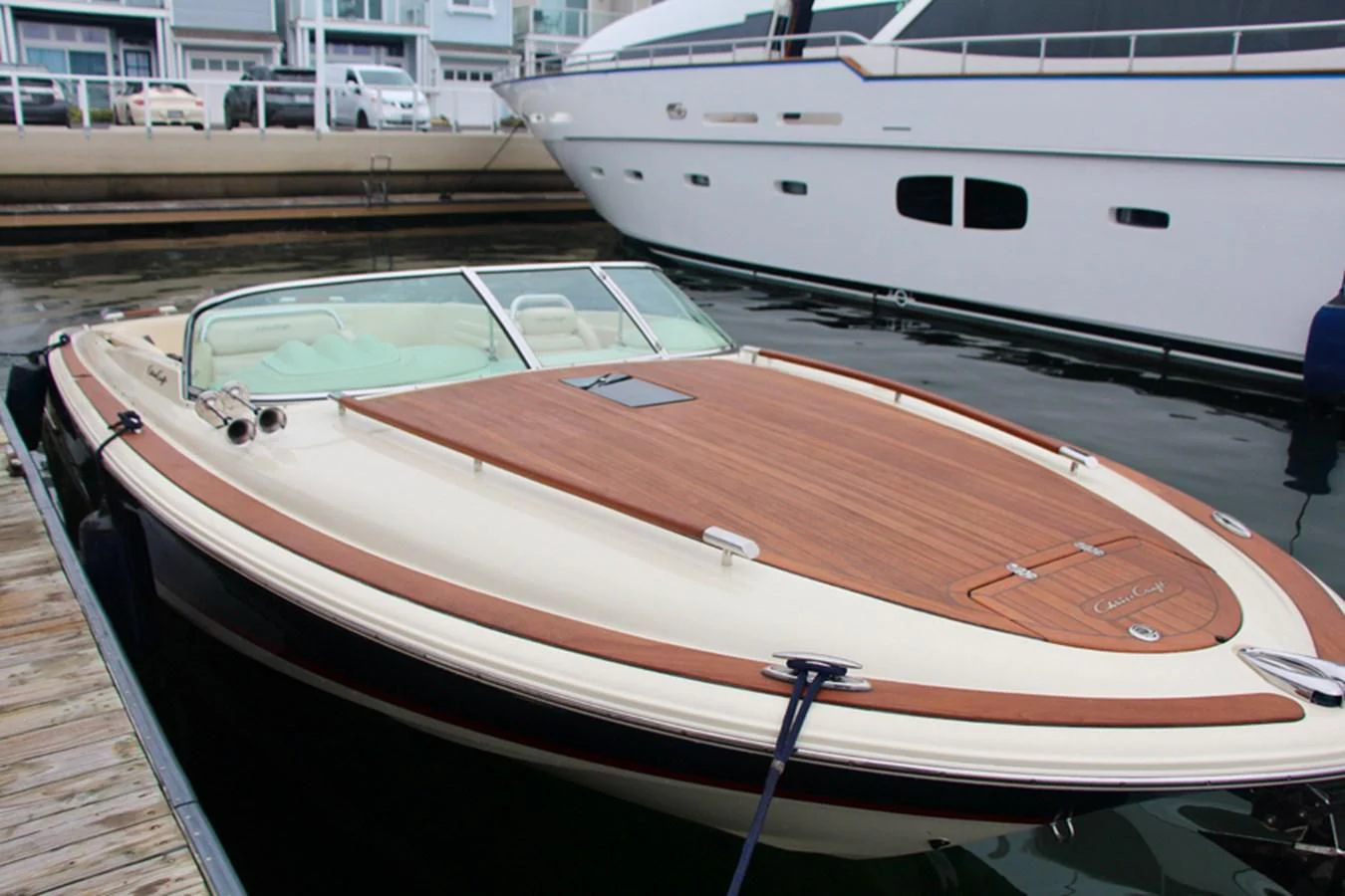 a boat parked on a dock aboard CHRIS CRAFT 28 Yacht for Sale