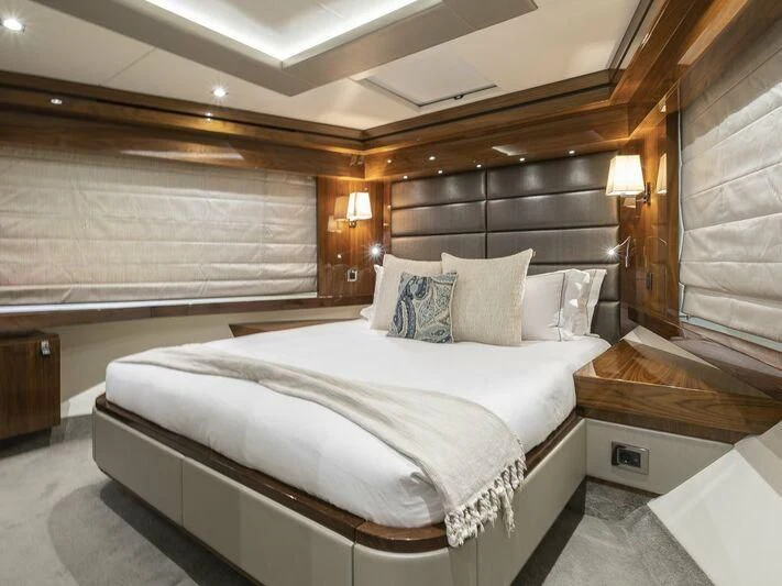 a room with two beds aboard AFTER 8 II Yacht for Sale