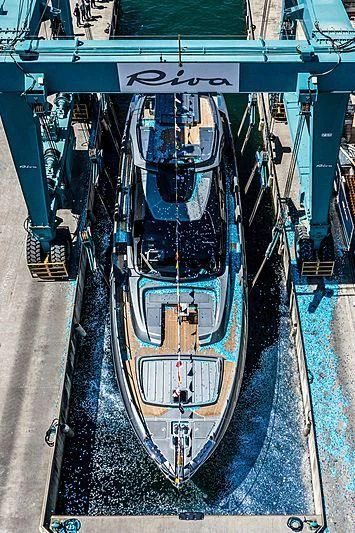 a large blue machine aboard GREY SHARK Yacht for Sale