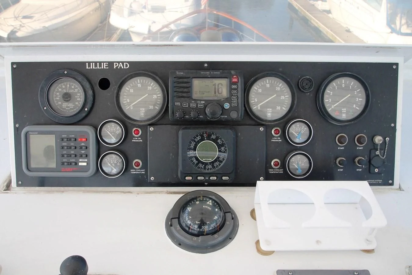 a car stereo system aboard ENCHANTRESS Yacht for Sale