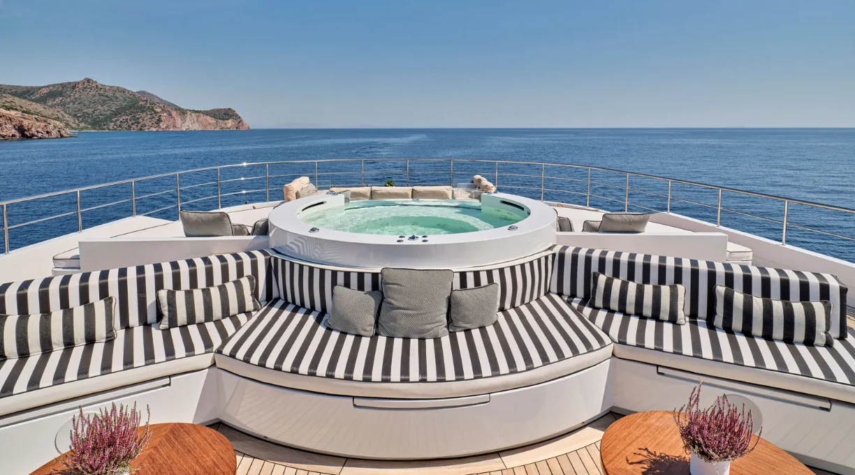 a white tub on a boat aboard OMNIA Yacht for Sale