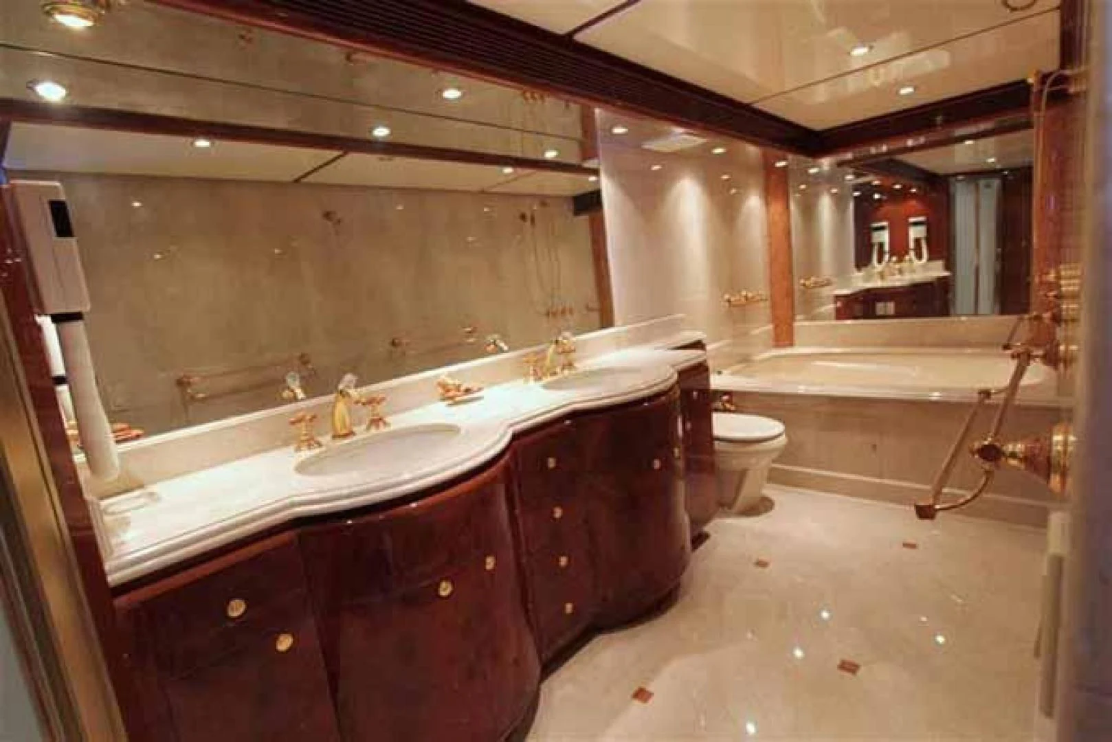 a bathroom with a large tub aboard DOLCE VITA Yacht for Sale