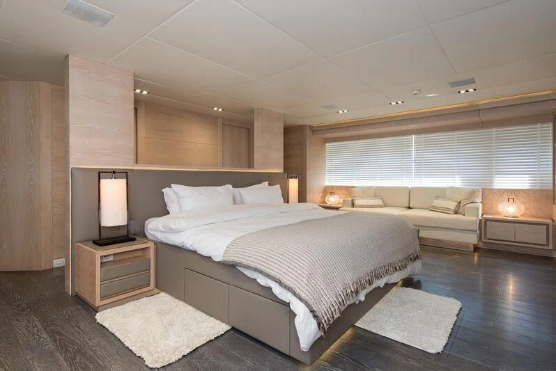 a room with two beds aboard FAST & FURIOUS Yacht for Charter