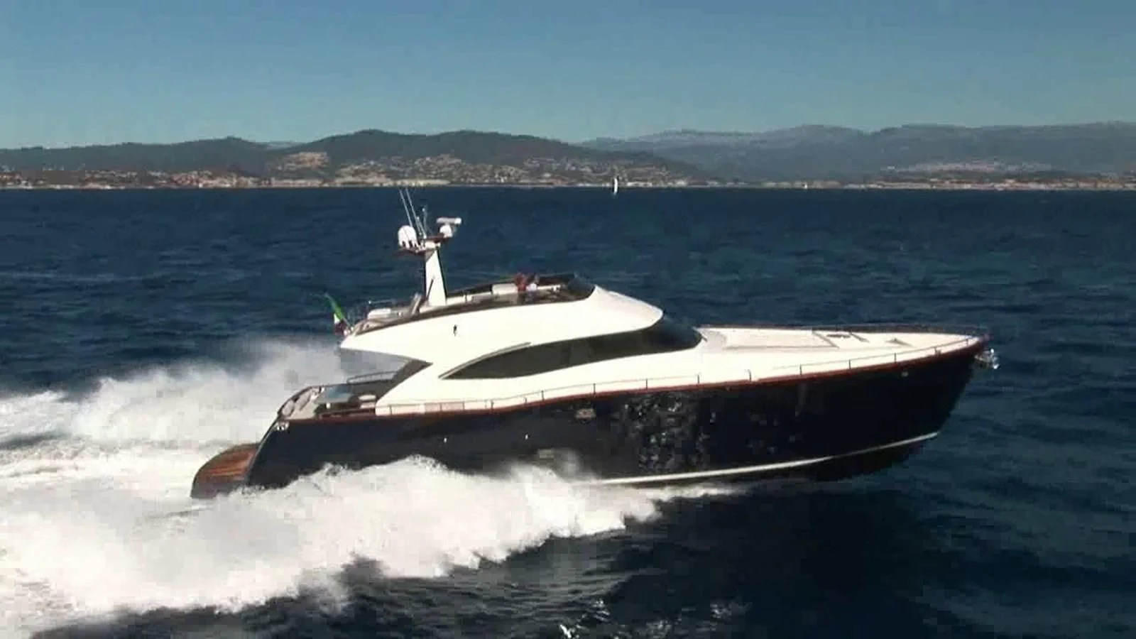 a boat on the water aboard AUSTIN PARKER - 72 FLY Yacht for Sale