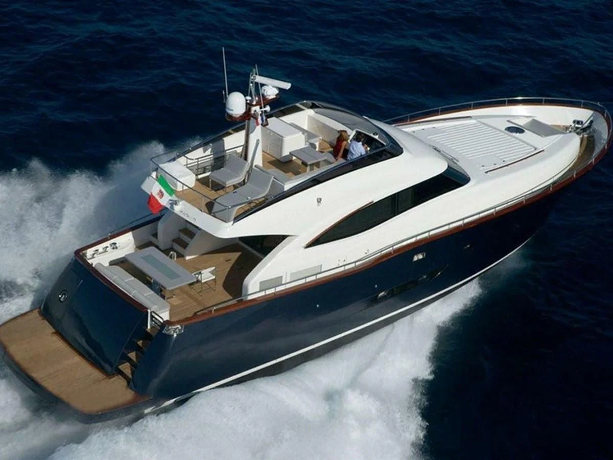 a boat on the water aboard AUSTIN PARKER - 72 FLY Yacht for Sale
