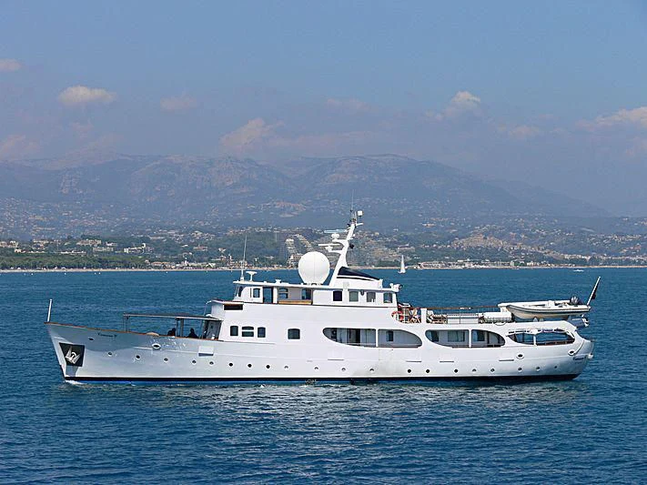 a white boat in the water aboard CAMARA C Yacht for Sale
