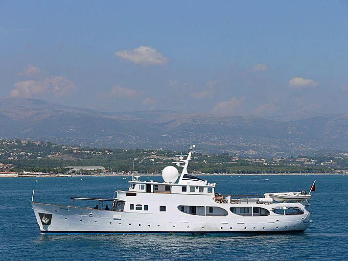 a boat in the water aboard CAMARA C Yacht for Sale