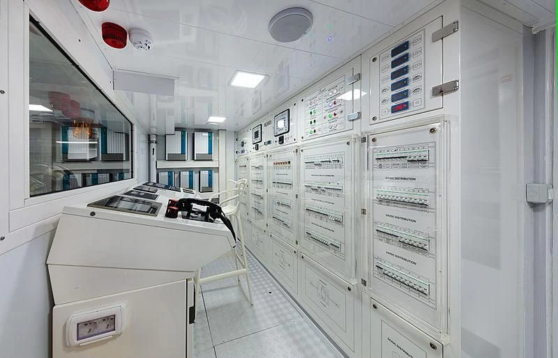 a room with medical equipment aboard MONT-AL LAWZ Yacht for Sale