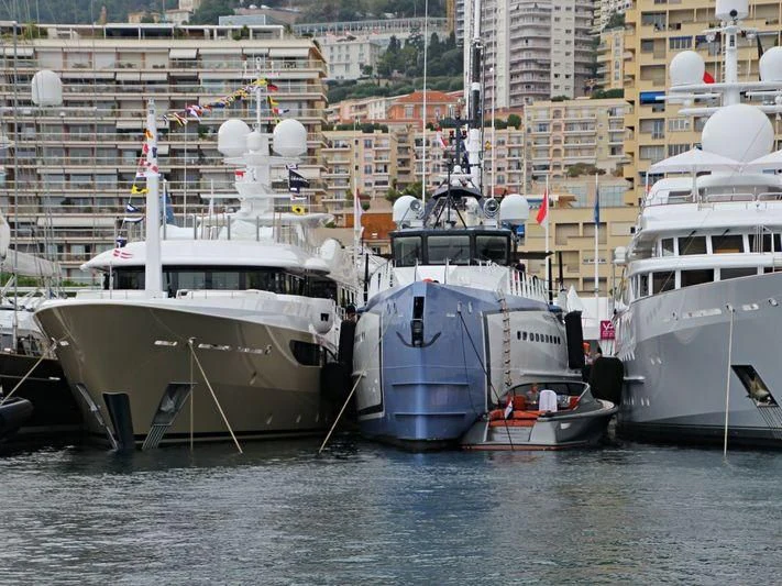 boats in the water aboard CHASING ROMANCE Yacht for Sale
