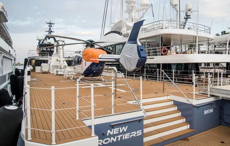a boat with a ladder aboard CHASING ROMANCE Yacht for Sale