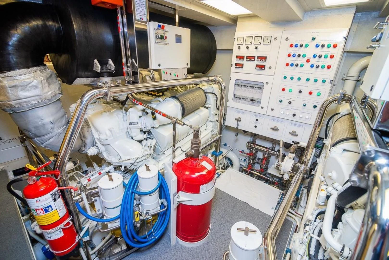a machine with many tubes aboard BLUE BAY Yacht for Sale
