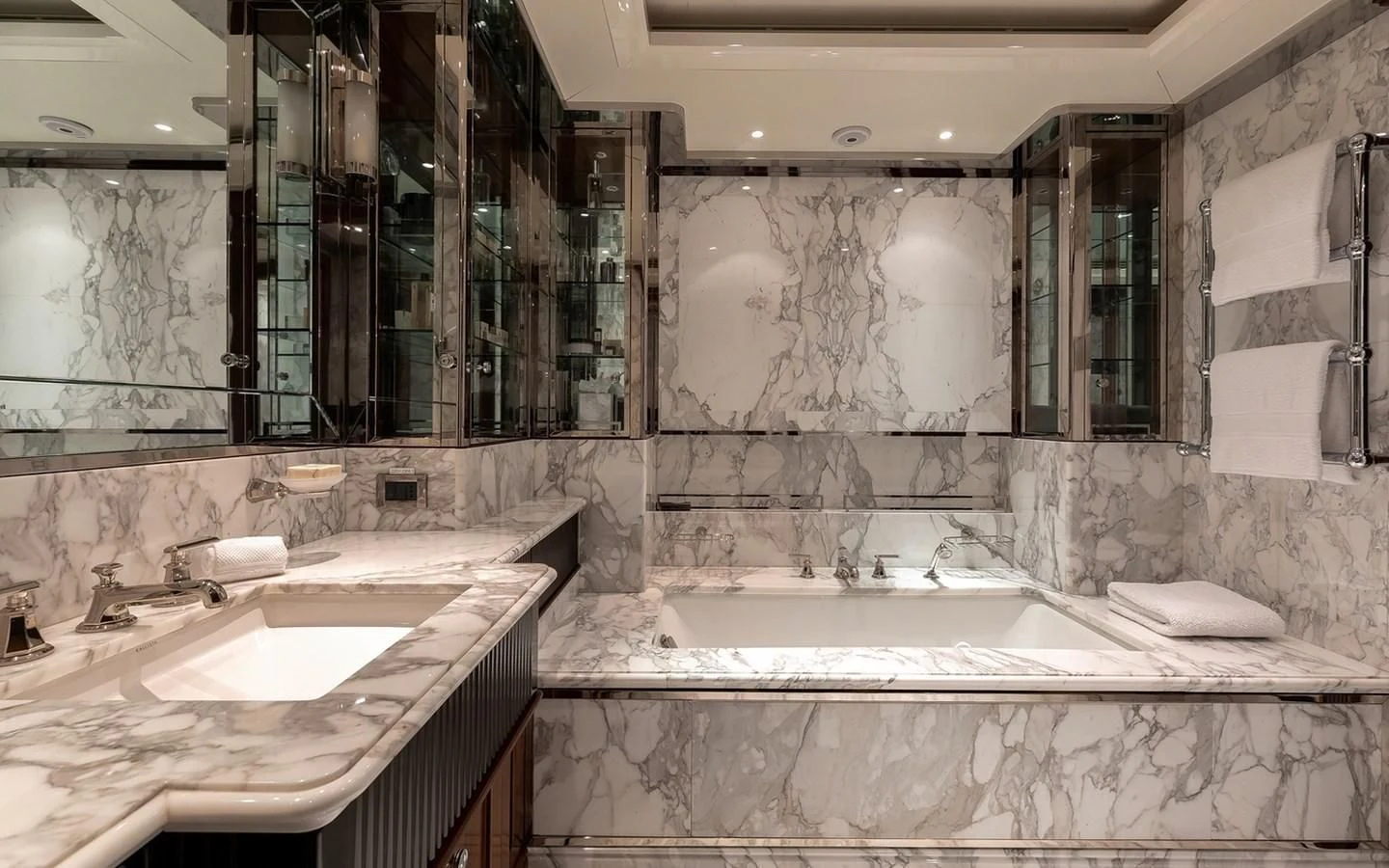 a bathroom with a large bathtub aboard SEANNA Yacht for Sale