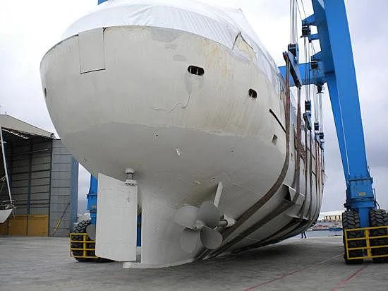 a large white space ship aboard MONTECRISTO Yacht for Sale