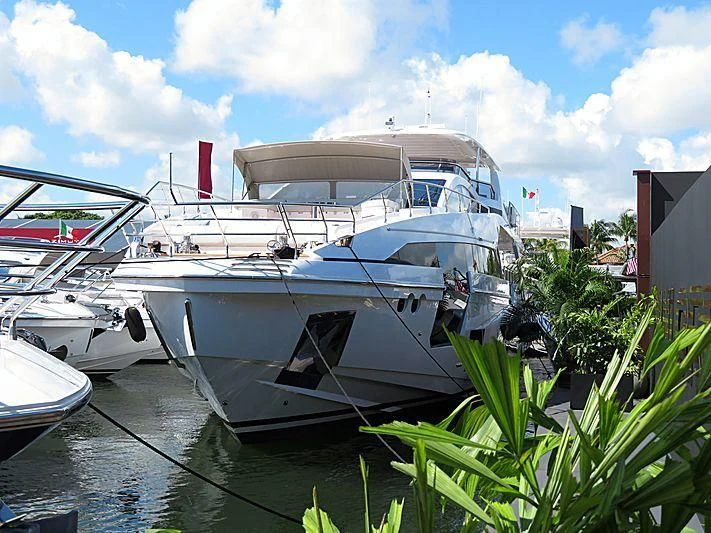 a couple of boats docked aboard AZIMUT GRANDE 30/27 Yacht for Sale