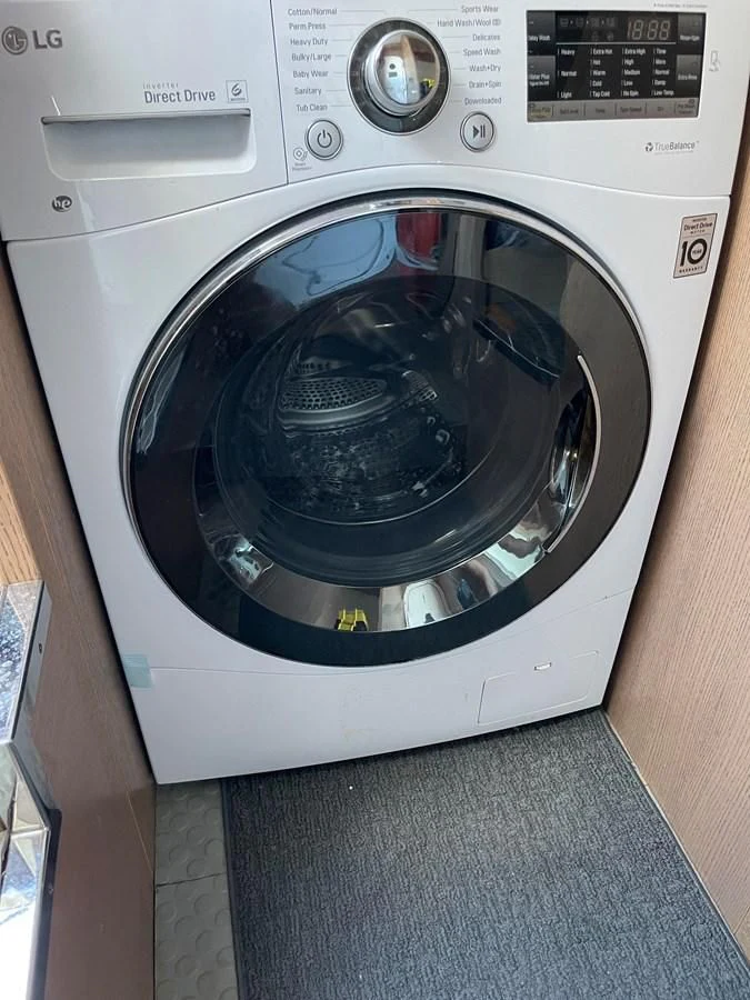 a washing machine with a fan aboard LEBRADA Yacht for Sale