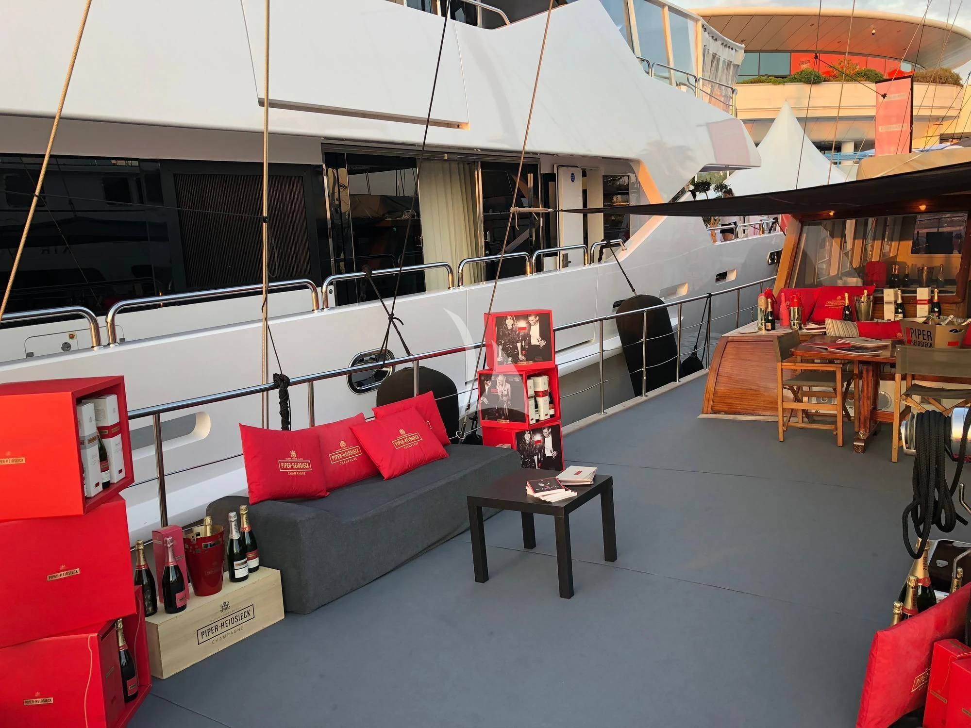 a tent with a couch and a table in it aboard VITA DOLCE Yacht for Sale