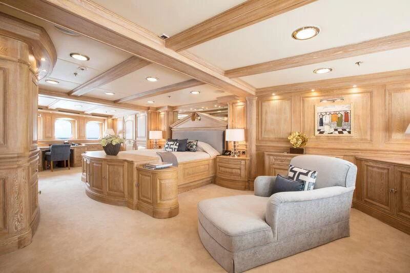 a large living room with a large bed and a large open floor plan aboard NERO Yacht for Sale