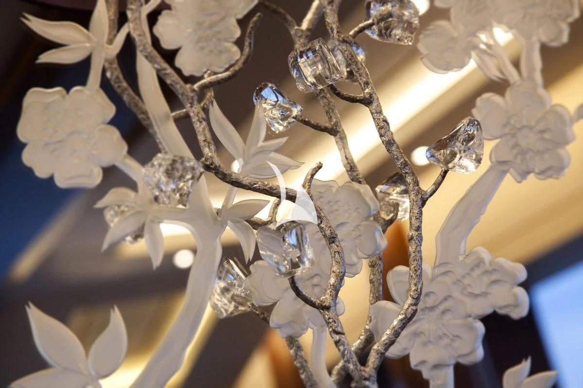 a close-up of some flowers aboard DRAAK Yacht for Sale