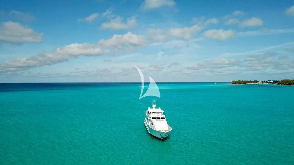 a boat sailing in the sea aboard ISLAND VIBE Yacht for Sale
