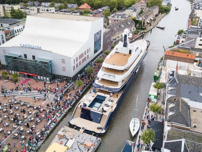 aerial view of a city aboard LONIAN Yacht for Sale