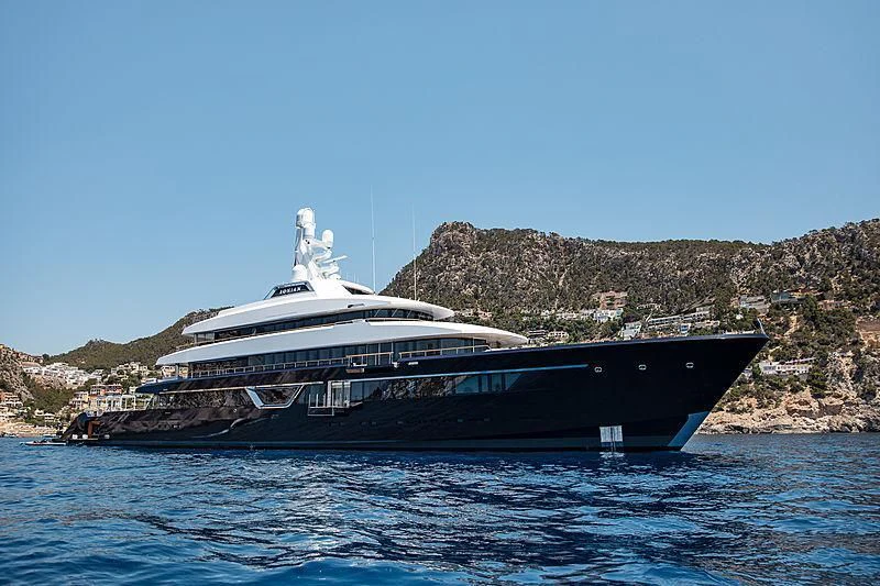 a boat on the water aboard LONIAN Yacht for Sale