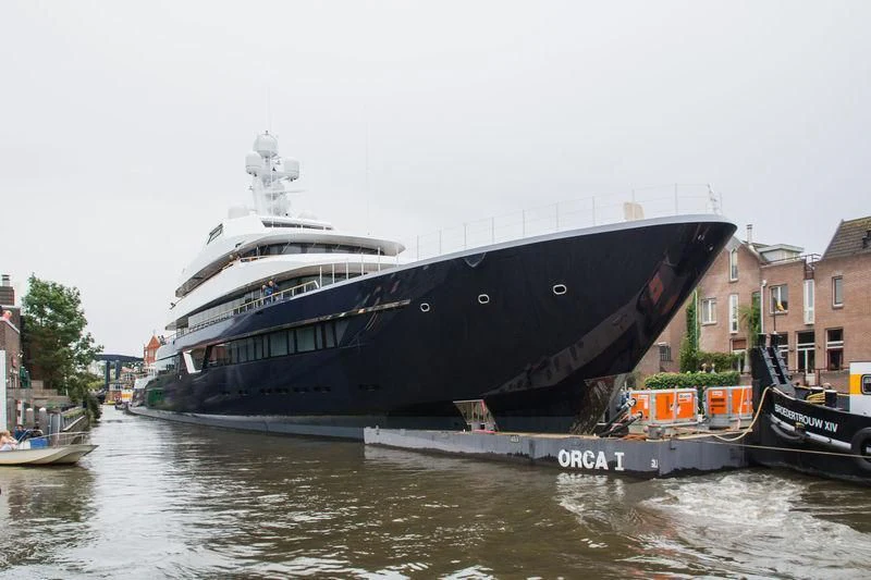 a large ship docked aboard LONIAN Yacht for Sale