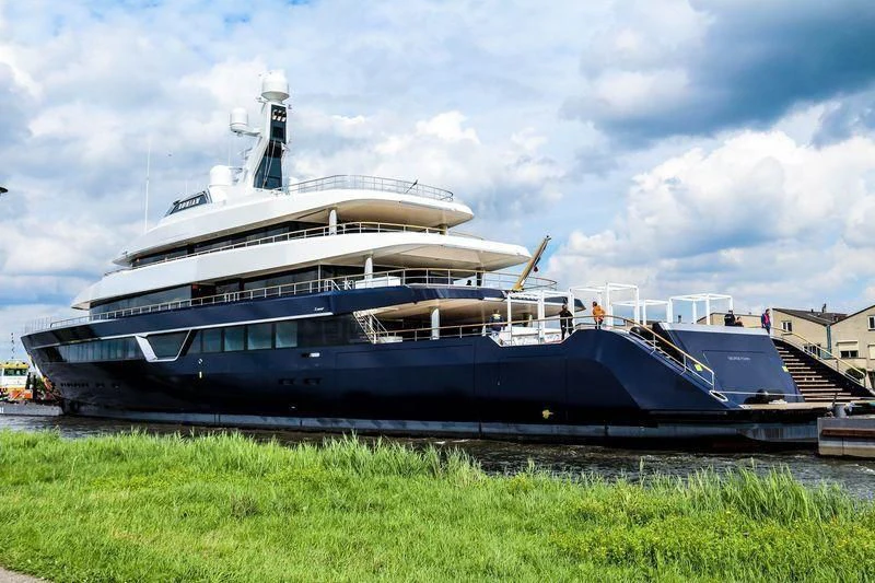 a large ship docked aboard LONIAN Yacht for Sale