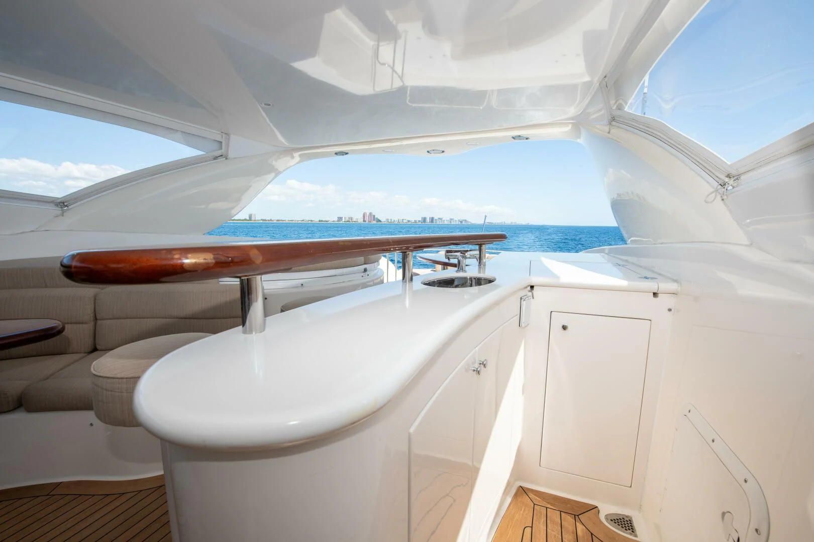 a bathtub with a wooden handle aboard STARFIRE Yacht for Sale