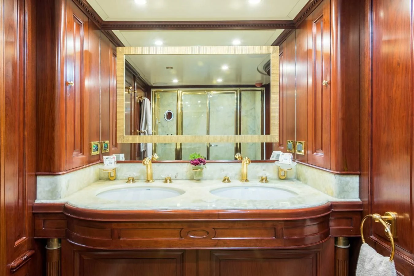 a bathroom with two sinks aboard ENDLESS SUMMER Yacht for Sale