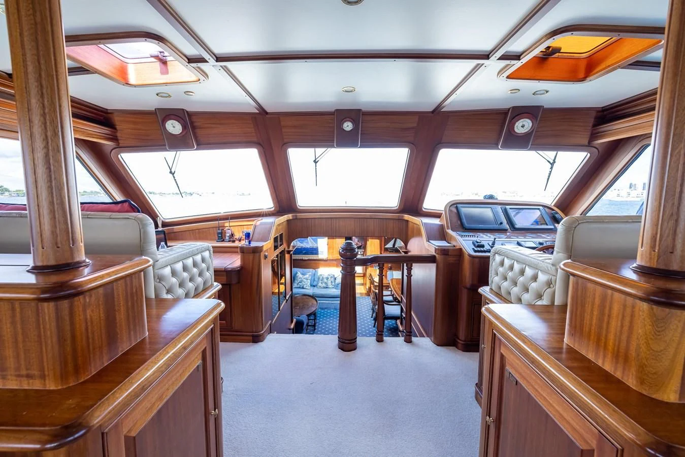 inside of a train aboard 85 CLASSIC Yacht for Sale