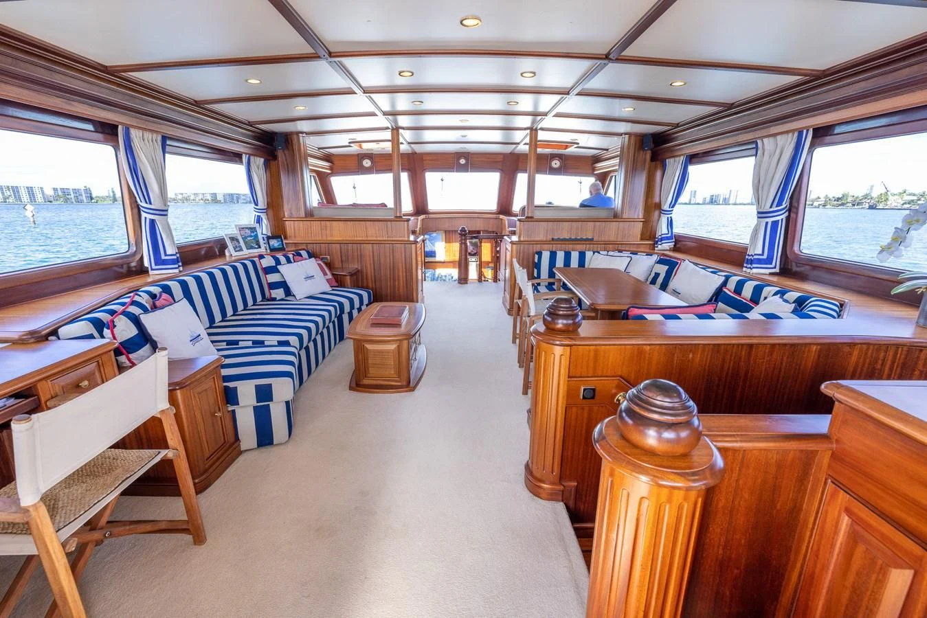 a room with a view of the ocean and the deck aboard 85 CLASSIC Yacht for Sale