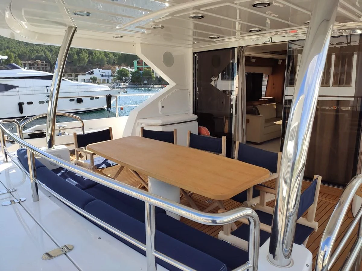 a boat on the water aboard FAMILY SPIRIT Yacht for Sale